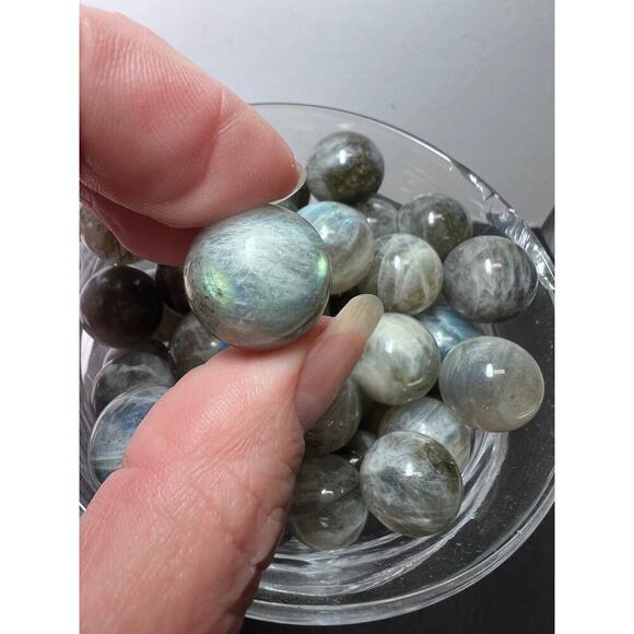 Labradorite marbles - Picture 6 of 11